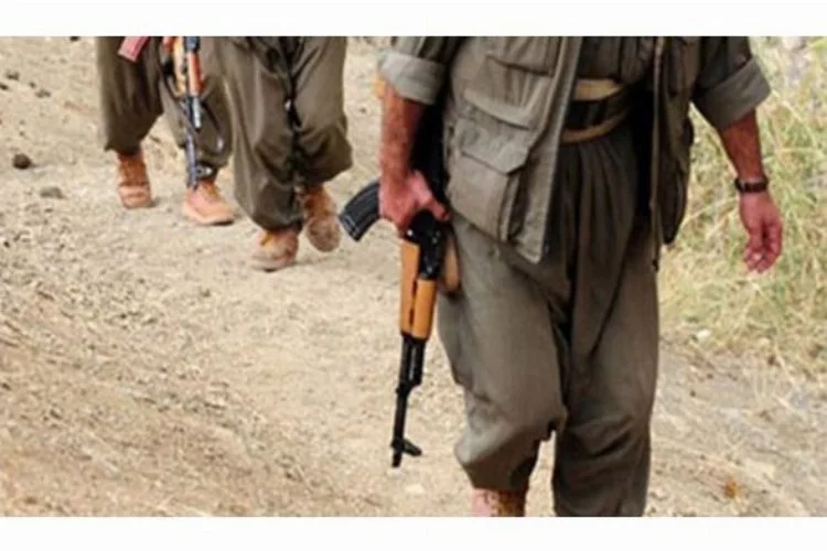 PKK kaçırdığı biri asker 2 kişiyi serbest bıraktı