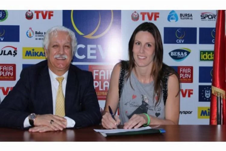 Bursa Büyükşehir Belediyespor Nikoliç’le imzaladı