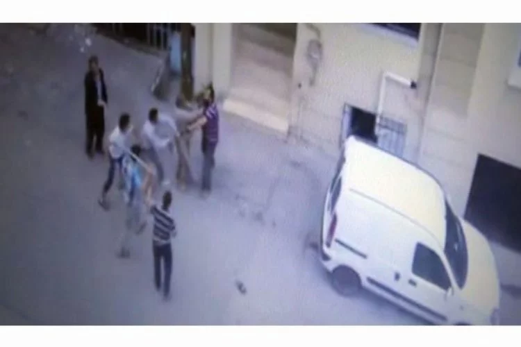 Bursa'daki bıçaklı dehşeti kameralar saniye saniye kaydetti