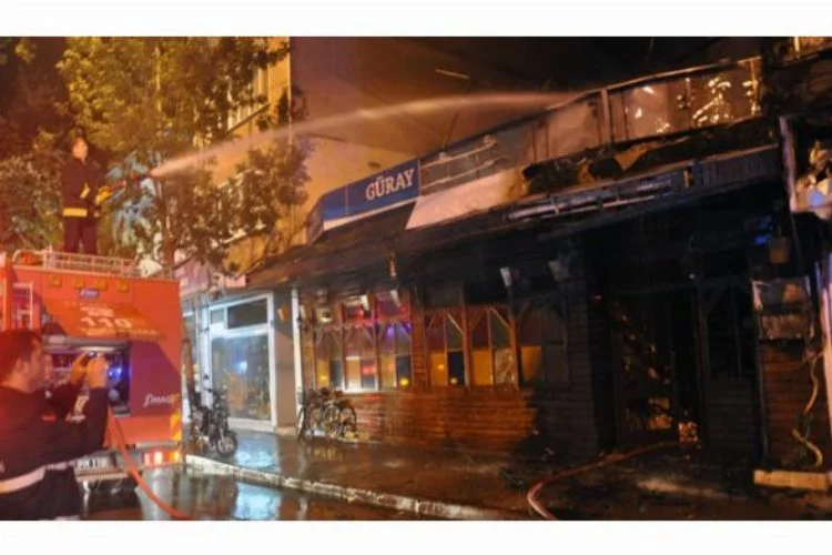 Bursa'da restorana molotoflu saldırı 