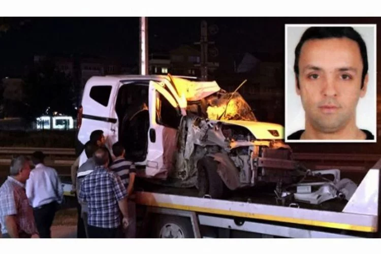 Bursa'da kontrolden çıkan araç ağaca çarptı: 1 ölü 3 yaralı