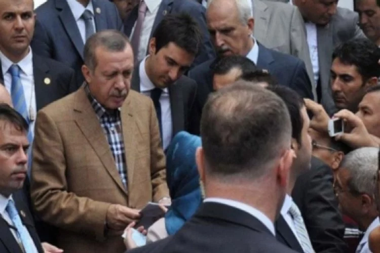 Başbakan Erdoğan vatandaşın derdini dinledi