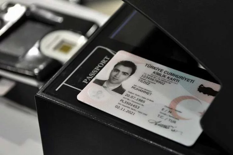 Türkiye çipli  kimlik kartlarına hazırlanıyor