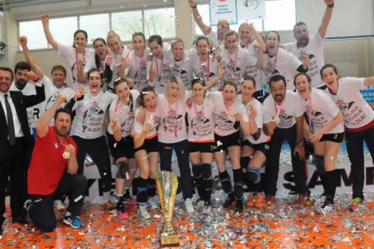 Bursa’da şampiyon Ardeşen Gençlik