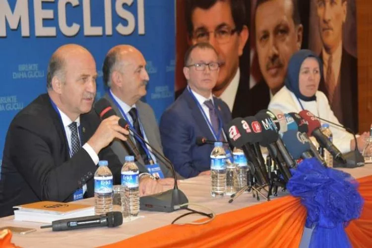 Müezzinoğlu AK Parti İl Danışma meclisine katıldı