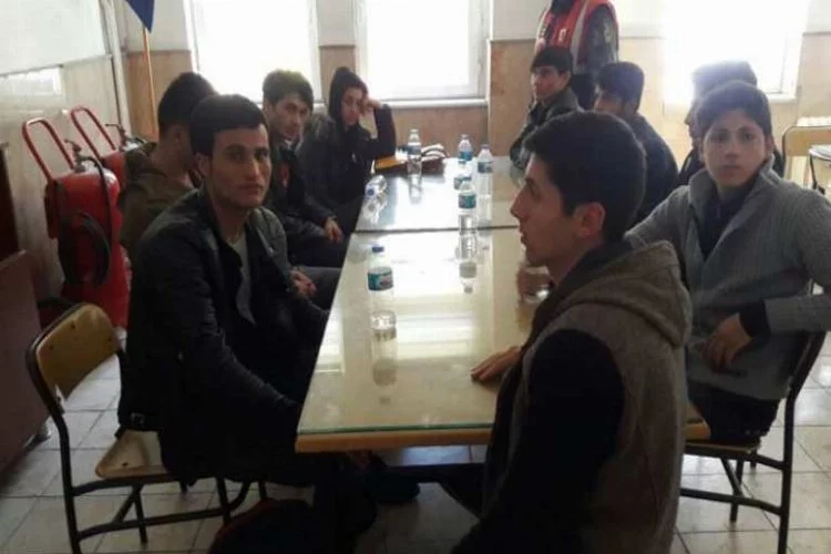 Afgan kaçaklar Bursa'da yakalandı