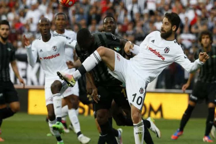 Akhisar Beşiktaş'a 'dur' dedi