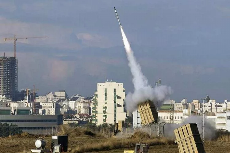İsrail savaş uçakları Gazze'ye saldırdı