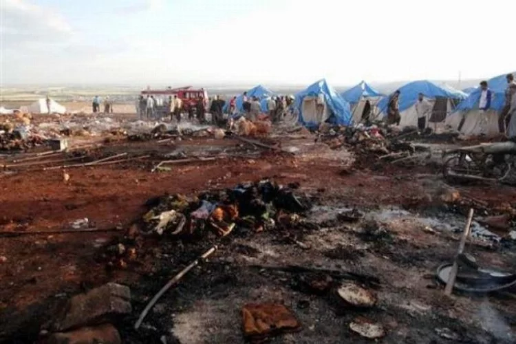 Mülteci kampına hava saldırısı: 8 ölü 30 yaralı
