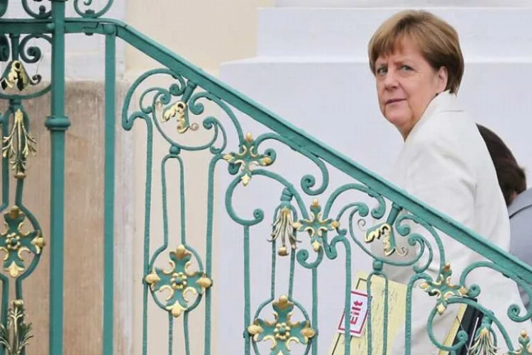 Erdoğan'ın restine Merkel'den açıklama geldi