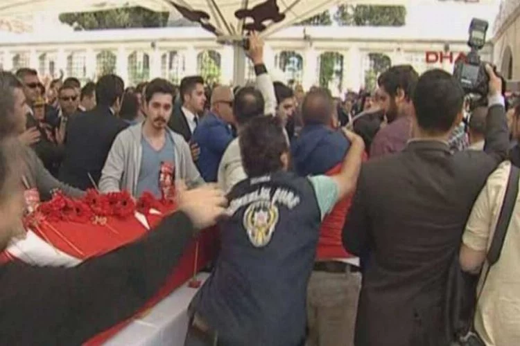 Cenaze töreninde Kılıçdaroğlu'na protesto
