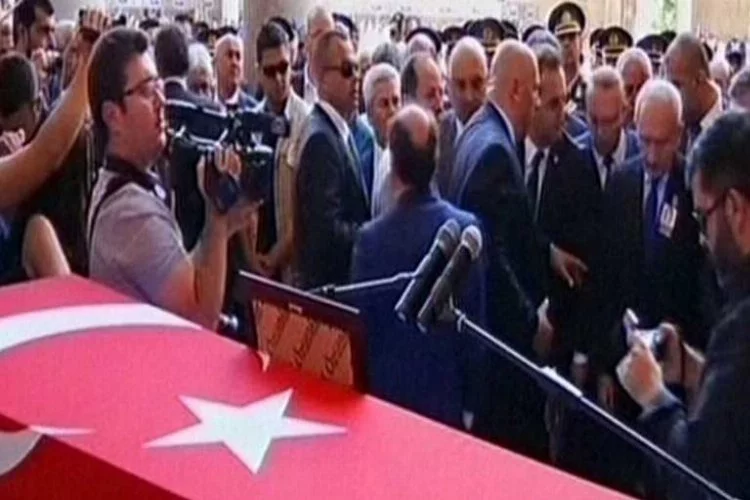 Kılıçdaroğlu ve Akşener de cenazede