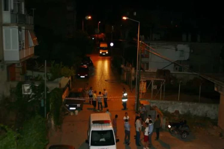 İzmir'de roketatarlı saldırı 