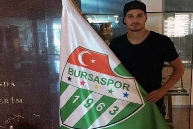 Bursaspor'un yeni transferi Özlüce'de
