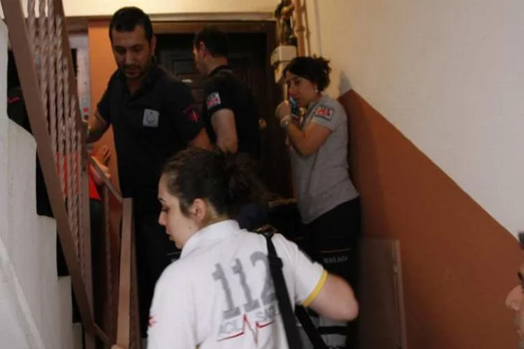 Bursa'da asansörde dehşeti yaşadılar