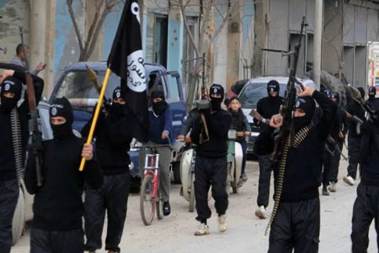 IŞİD'li teröristin kan donduran telefon kayıtları ortaya çıktı