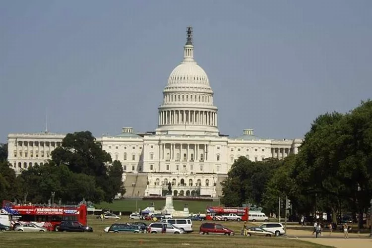 ABD Kongre Binası’nda silahlı saldırgan alarmı!