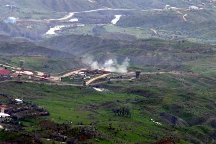 PKK'lı teröristler askeri üs bölgesine saldırdı