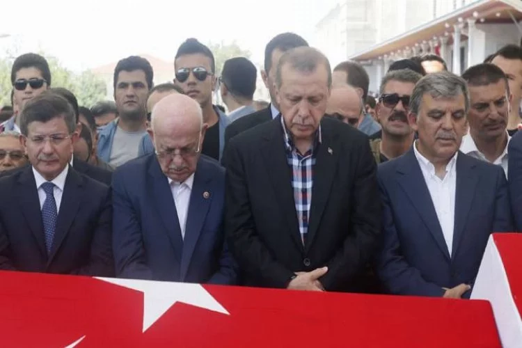 Erdoğan'dan cenazede çarpıcı sözler