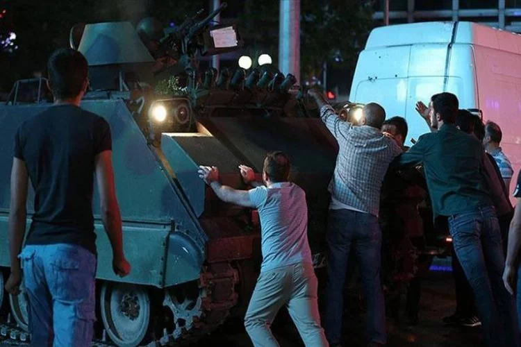 İstanbul ve Ankara'da 'söylenti' gerginliği