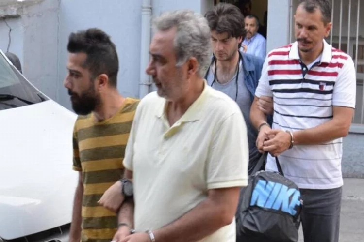 Bursa'da 10 polis tutuklandı