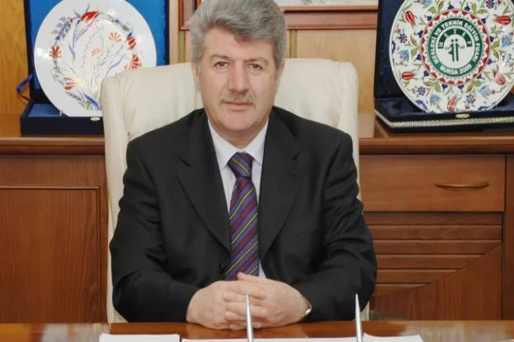Bursa  İl Milli Eğitim eski müdürüne FETÖ gözaltısı