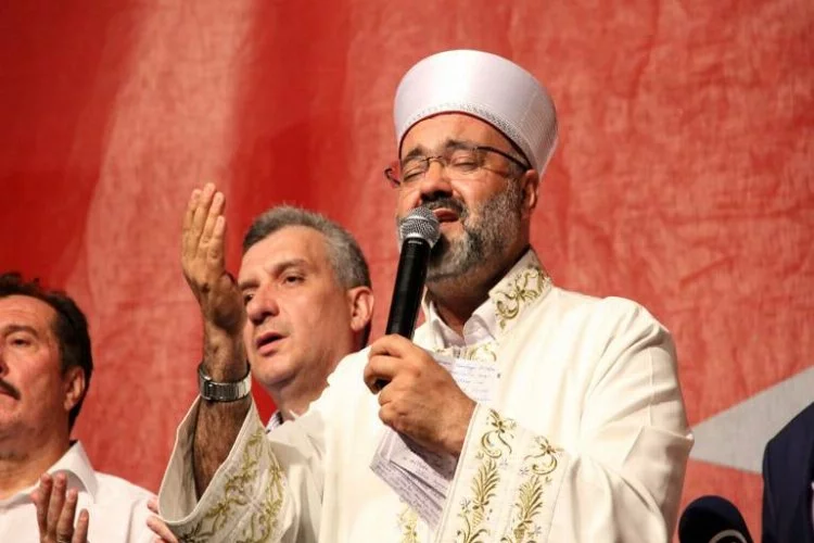 Bursa'da 3 bin din görevlisi demokrasi nöbetinde