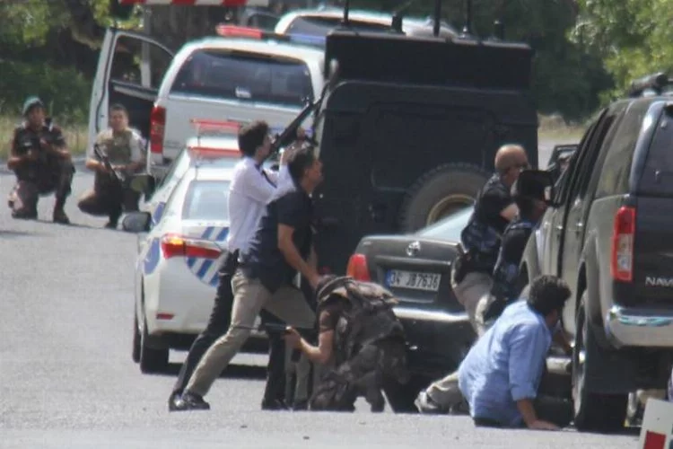 Kemal Kılıçdaroğlu'nun konvoyuna ateş açıldı