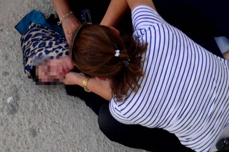 FETÖ şüphelisi kadın avukat adliye önünde bayıldı