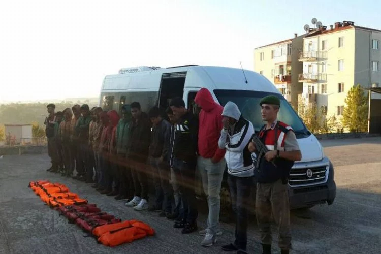 Bursa'da 25 yabancı uyruklu yakalandı