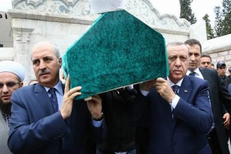 Tabutunu Erdoğan ile Kurtulmuş omuzladı