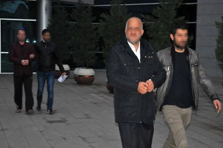 Bursa'da 2 iş adamı FETÖ'den tutuklandı