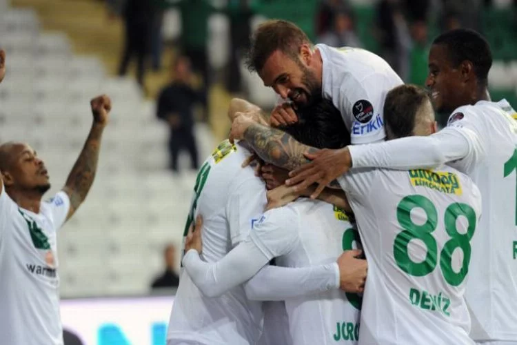 Bursaspor Konya’yı 4 dakikada yıktı