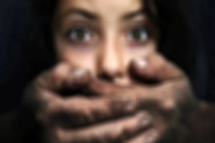 14 yaşındaki kıza ahırda toplu tecavüz!