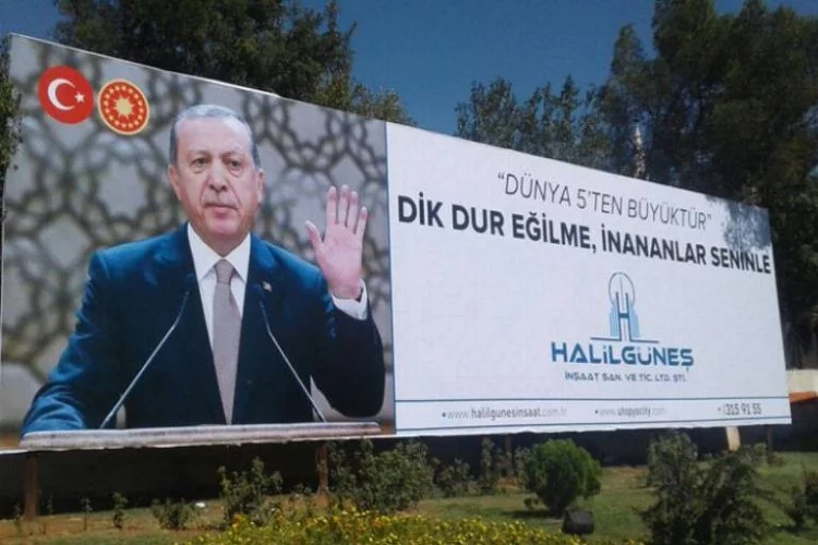 Erdoğanlı billboard reklamı yapan müteahhite FETÖ şoku!
