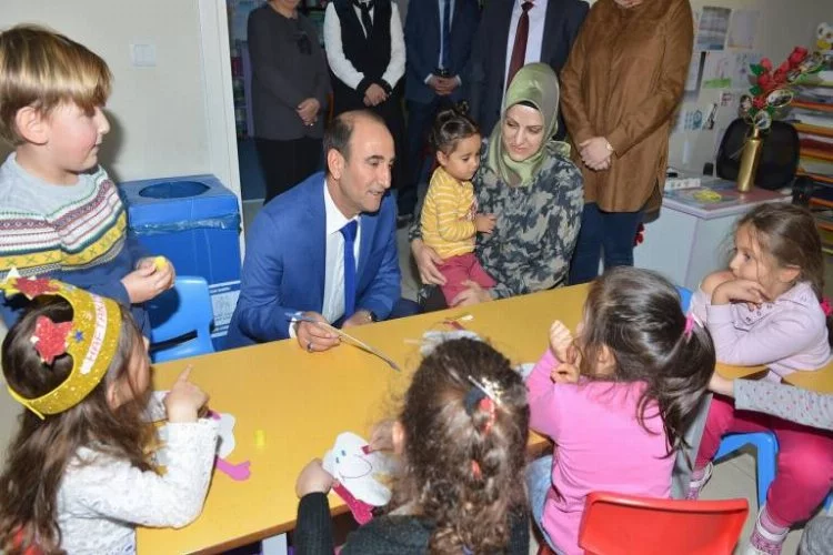Başkan Edebali’den öğretmenlere anlamlı ziyaret