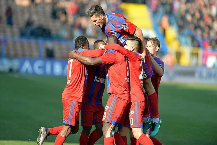 Karabükspor, Gaziantepspor'u 2-0 mağlup etti