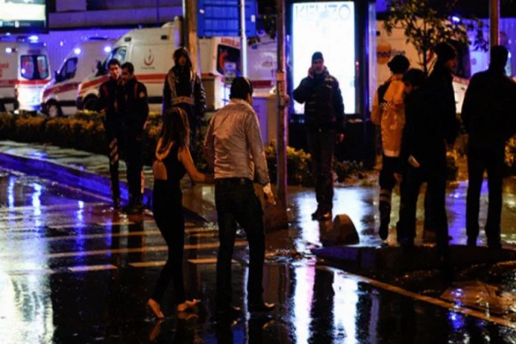 Reina'da terör saldırısı: 1'i polis 39 kişi hayatını kaybetti