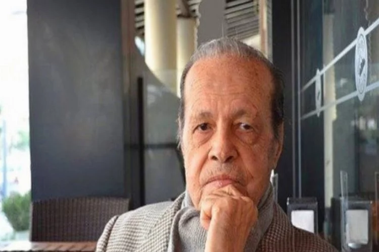 Gazeteci yazar Refik Erduran hayatını kaybetti