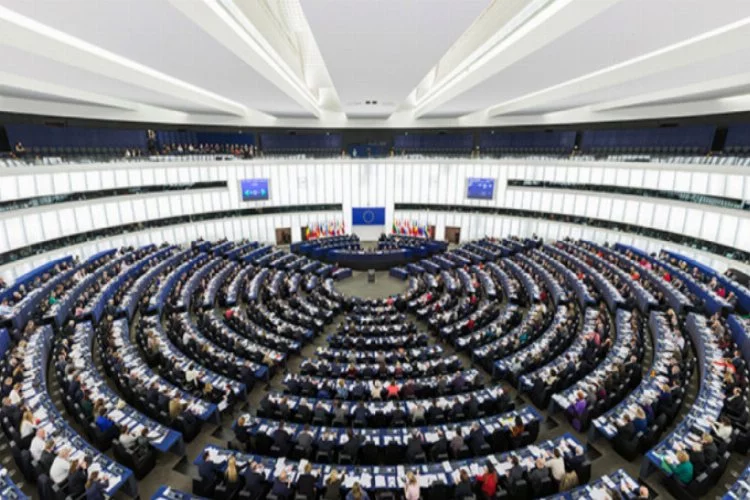 Avrupa Parlamentosu'nda kritik süreç