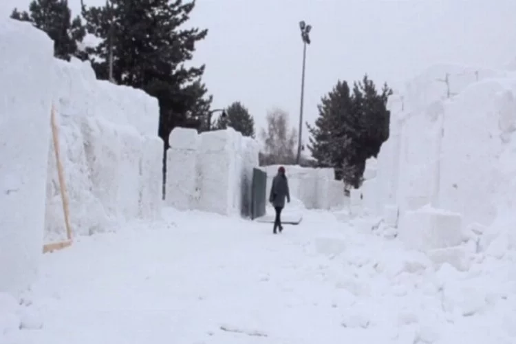 Erzurum'da 'kardan sokak'