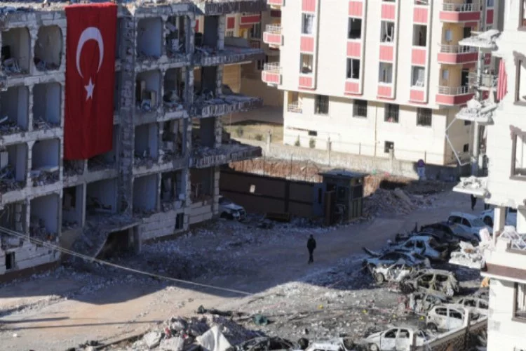 Viranşehir'deki hain saldırıda 1 ton bomba kullanılmış