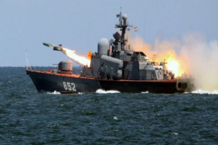 NATO'dan Rusya'yı kızdıracak Karadeniz kararı!