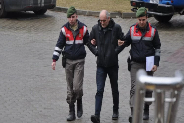 Ünlü yönetmen Bursa'da gözaltına alındı