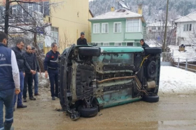 Bursa'da cenaze yolunda feci kaza