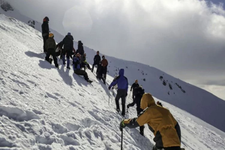 AKUT'tan kış dağcılığı eğitimi