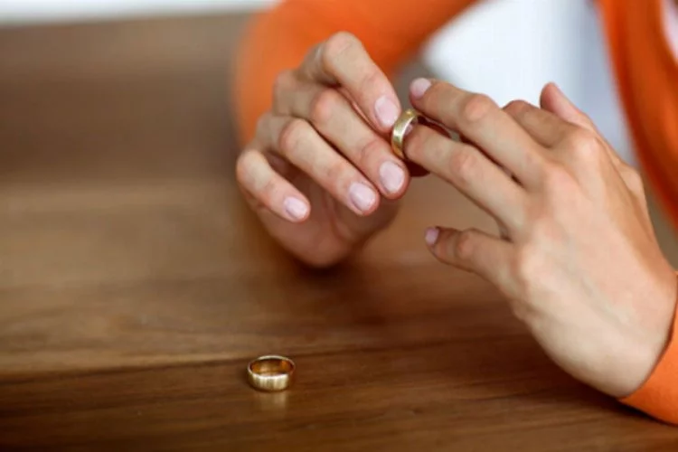 Bursa'da evlenme ve boşanmalar arttı