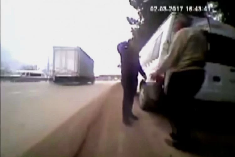 Bursa'da dikkatsiz sürücülerden pes dedirten kazalar