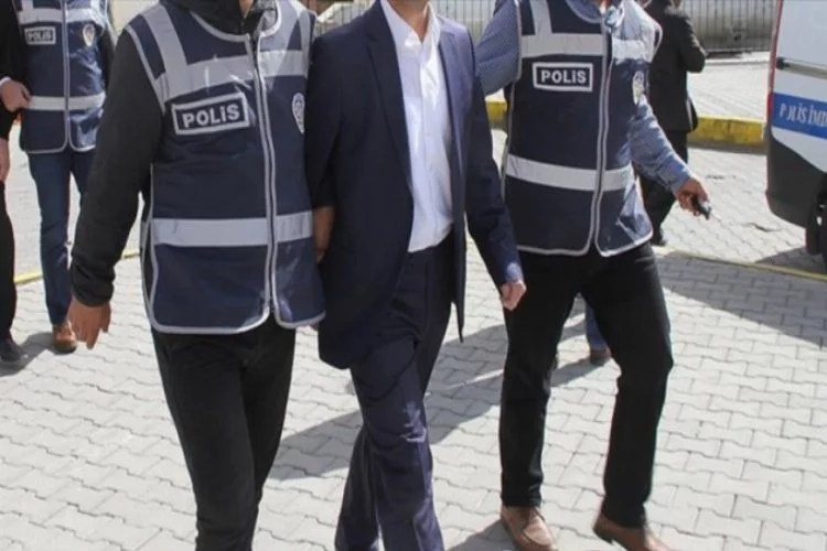 Bursa'da KHK ile kapatılan derneğe FETÖ operasyonu