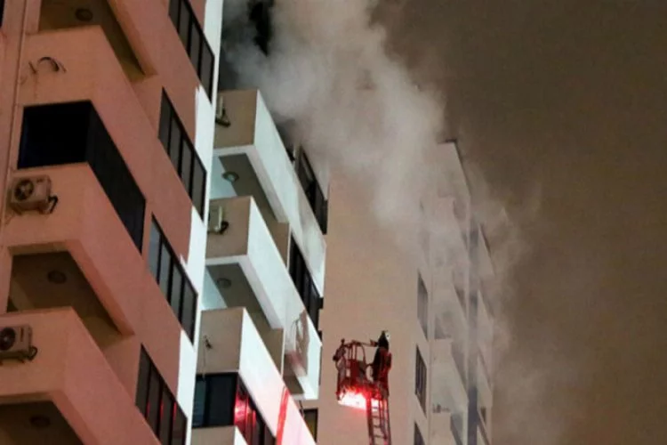 Bursa'da gece yarısı rezidansta korkutan yangın!